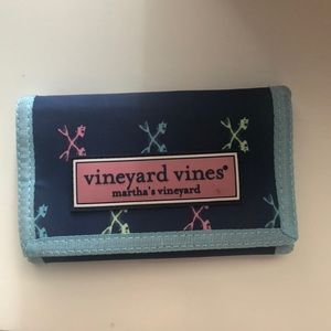Vineyard vines Martha’s Vineyard wallet